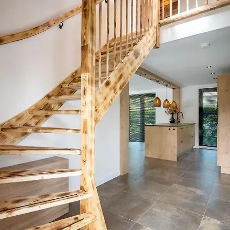 Luxe Keizerskroon - Aan Zee * Юлианадорп