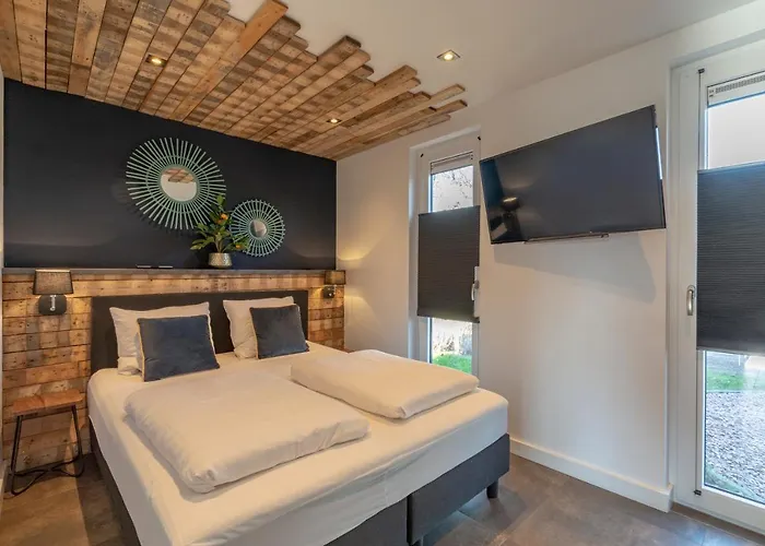 Luxe Keizerskroon - Aan Zee Villa Julianadorp