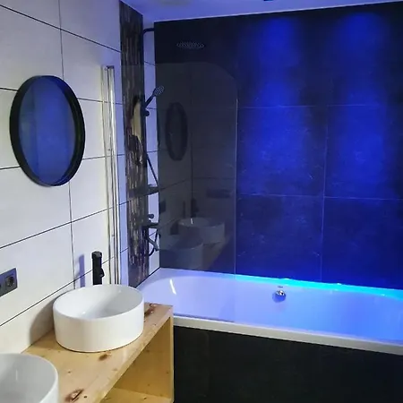 Luxe Keizerskroon - Aan Zee Villa